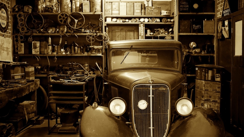 vitrine-EZE-min_antique_auto_automobile_automotive_car_classic_equipment_fix-1169797